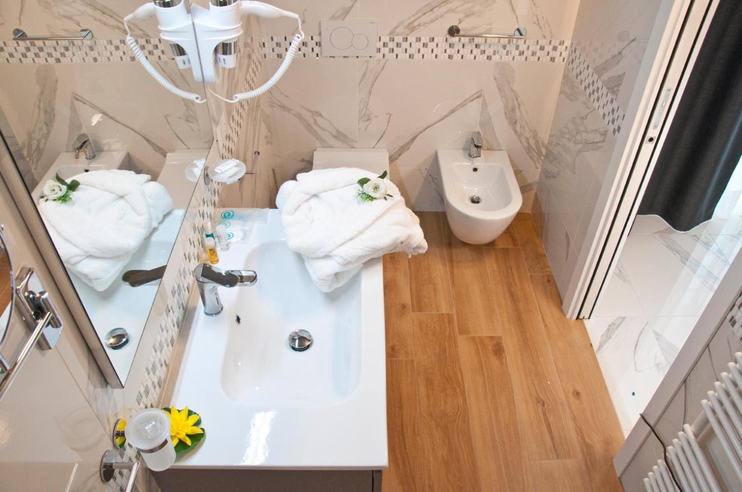 Ambruosi Village Resort & Spa Массиньяно Экстерьер фото