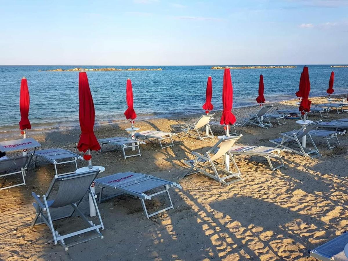 Ambruosi Village Resort & Spa Массиньяно Экстерьер фото